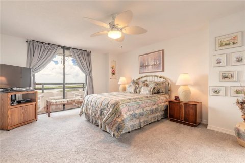 Condo in Daytona Beach, Florida, 2 bedrooms  № 1866441 - photo 20