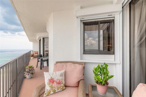 Condo in Daytona Beach, Florida, 2 bedrooms  № 1866441 - photo 30