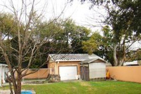 Commercial property in Orlando, Florida 258.27 sq.m. № 2330461 - photo 3