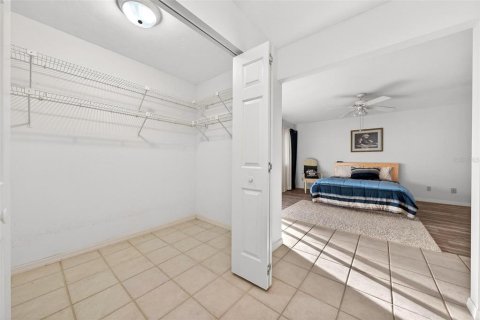 Townhouse in Ocala, Florida 3 bedrooms, 180.88 sq.m. № 2214323 - photo 30