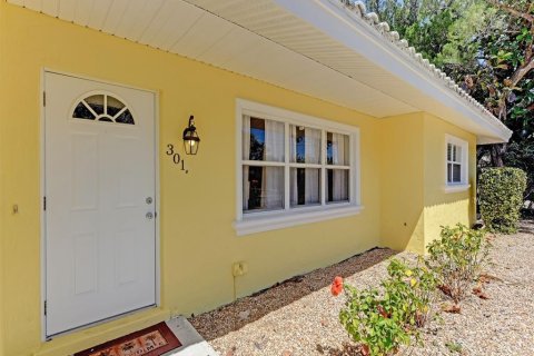 Villa ou maison à Sarasota, Floride 2 chambres, 106.28 m2 № 2098904