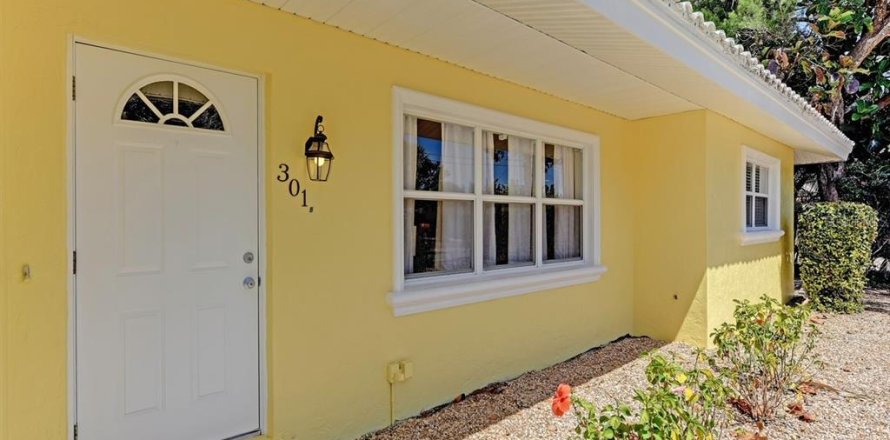 Villa ou maison à Sarasota, Floride 2 chambres, 106.28 m2 № 2098904