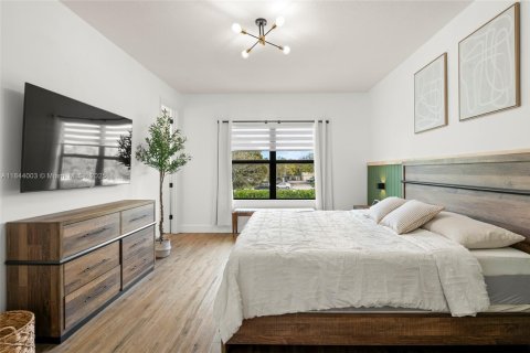 Townhouse in Oakland Park, Florida 3 bedrooms, 162.95 sq.m. № 1839187 - photo 26