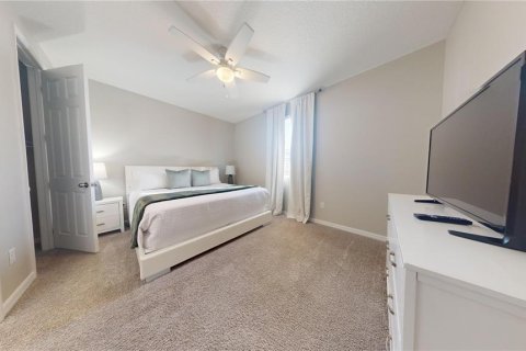 House in SOLARA RESORT in Kissimmee, Florida 7 bedrooms, 328.22 sq.m. № 1883269 - photo 4