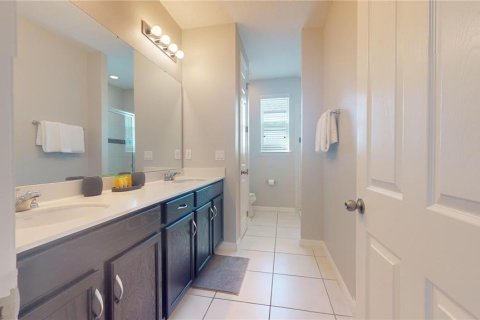House in SOLARA RESORT in Kissimmee, Florida 7 bedrooms, 328.22 sq.m. № 1883269 - photo 14
