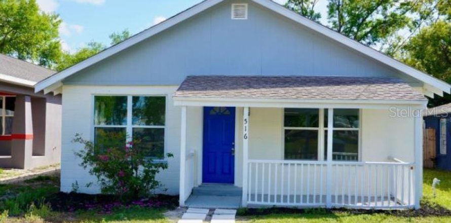 House in Lakeland, Florida 3 bedrooms, 100.33 sq.m. № 2236658