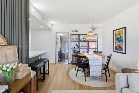 Купить кондоминиум в Майами-Бич, Флорида 2 спальни, 71.35м2, № 1970935 - фото 6