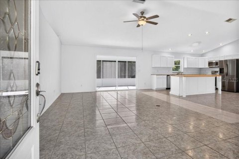 Villa ou maison à vendre à Palm Coast, Floride: 3 chambres, 153.85 m2 № 2203190 - photo 7