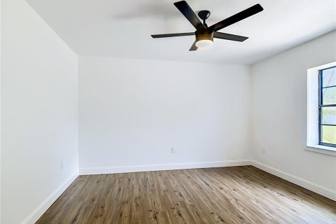 House in Mulberry, Florida 4 bedrooms, 229.75 sq.m. № 2095357 - photo 25