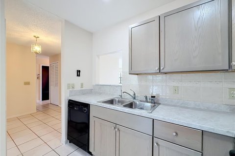 Casa en venta en Royal Palm Beach, Florida, 2 dormitorios, 125.14 m2 № 2148436 - foto 7