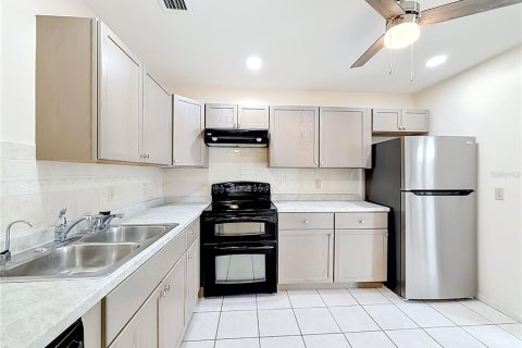 Casa en venta en Royal Palm Beach, Florida, 2 dormitorios, 125.14 m2 № 2148436 - foto 5