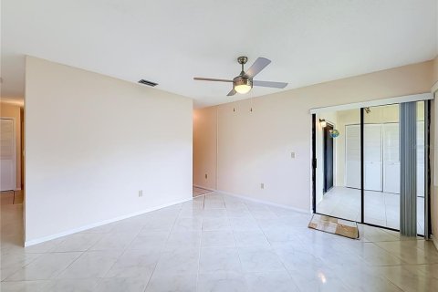 Casa en venta en Royal Palm Beach, Florida, 2 dormitorios, 125.14 m2 № 2148436 - foto 10