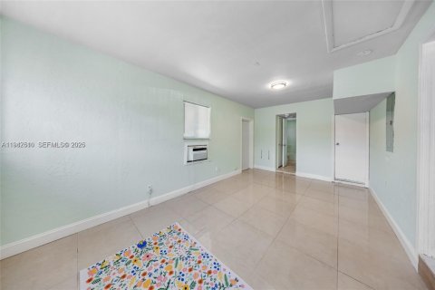 Villa ou maison à vendre à Pompano Beach, Floride: 3 chambres, 184.04 m2 № 1999350 - photo 26