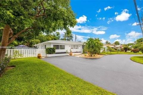 Villa ou maison à Pompano Beach, Floride 3 chambres, 184.04 m2 № 1999350