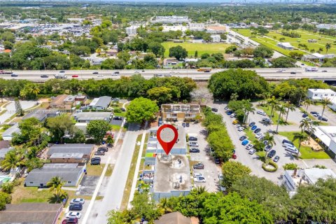 Touwnhouse à vendre à Hollywood, Floride: 3 chambres, 126.35 m2 № 1895970 - photo 30