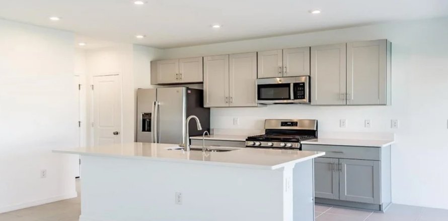House in EAVE'S BEND AT ARTISAN LAKES in Palmetto, Florida 3 bedrooms, 172 sq.m. № 196376