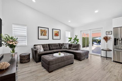 Купить виллу или дом в Майами, Флорида 4 спальни, 196.95м2, № 1972891 - фото 23