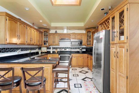 Villa ou maison à vendre à Miami, Floride: 4 chambres, 205.87 m2 № 1974796 - photo 8