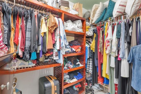 Villa ou maison à vendre à Miami, Floride: 4 chambres, 205.87 m2 № 1974796 - photo 19