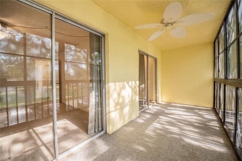 Condo in Lakeland, Florida, 2 bedrooms  № 1879951 - photo 24