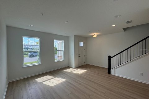 Casa en alquiler en Apopka, Florida, 3 dormitorios, 176.24 m2 № 1903435 - foto 5