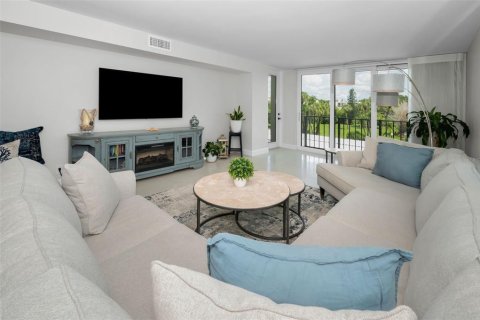 Condominio en venta en Belleair, Florida, 2 dormitorios, 129.6 m2 № 1918298 - foto 15