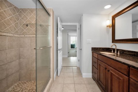 Condominio en venta en Belleair, Florida, 2 dormitorios, 129.6 m2 № 1918298 - foto 30