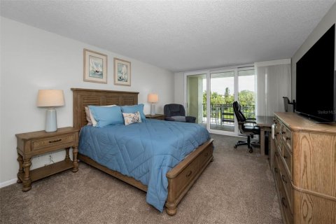 Condominio en venta en Belleair, Florida, 2 dormitorios, 129.6 m2 № 1918298 - foto 21