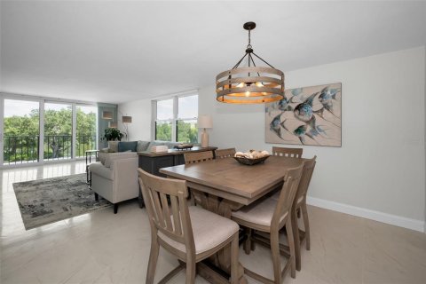 Condominio en venta en Belleair, Florida, 2 dormitorios, 129.6 m2 № 1918298 - foto 12