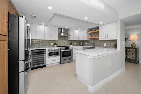 Condominio en venta en Belleair, Florida, 2 dormitorios, 129.6 m2 № 1918298 - foto 5