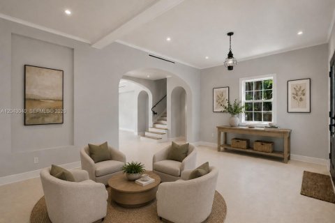House in South Miami, Florida 5 bedrooms, 368.36 sq.m. № 2189429 - photo 7