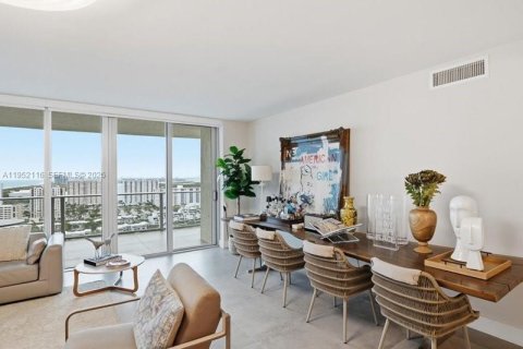 Снять в аренду кондоминиум в Санни-Айлс-Бич, Флорида 4 спальни, 286.51м2, № 2006599 - фото 22