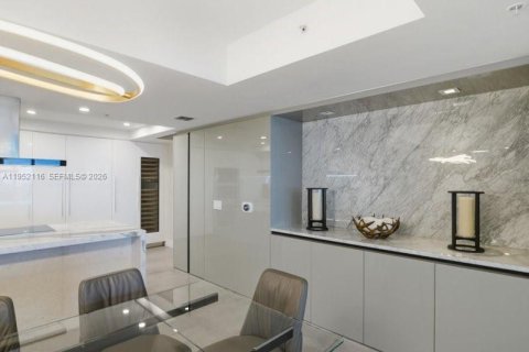 Снять в аренду кондоминиум в Санни-Айлс-Бич, Флорида 4 спальни, 286.51м2, № 2006599 - фото 16