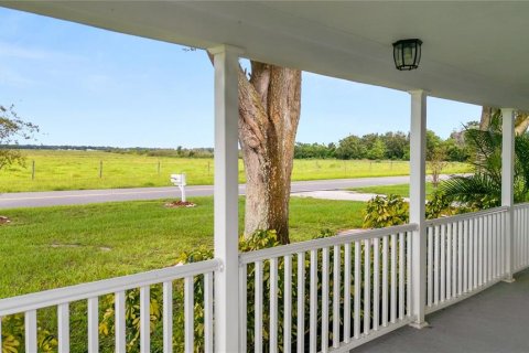 House in Lake Wales, Florida 5 bedrooms, 210.89 sq.m. № 1902836 - photo 2