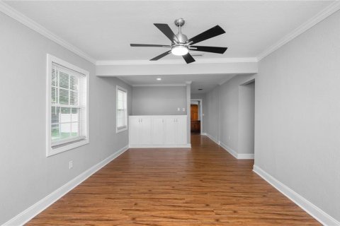 House in Lake Wales, Florida 5 bedrooms, 210.89 sq.m. № 1902836 - photo 7