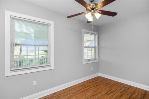 House in Lake Wales, Florida 5 bedrooms, 210.89 sq.m. № 1902836 - photo 30