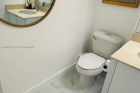 Condominio en alquiler en Bal Harbour, Florida, 1 dormitorio, 83.24 m2 № 1954660 - foto 21