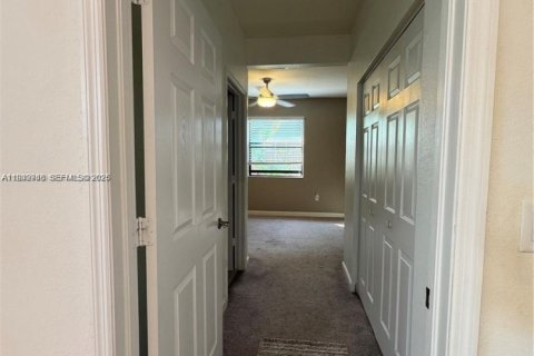 Apartment in Homestead, Florida 1 bedroom, 311.22 sq.m. № 2000988 - photo 15