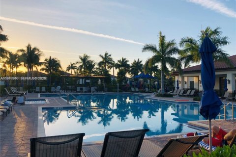 Apartment in Homestead, Florida 1 bedroom, 311.22 sq.m. № 2000988 - photo 5