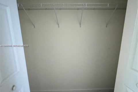 Apartment in Homestead, Florida 1 bedroom, 311.22 sq.m. № 2000988 - photo 17