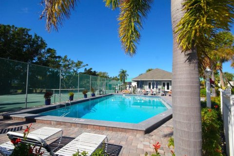 Condo in Sarasota, Florida, 3 bedrooms  № 1866401 - photo 20