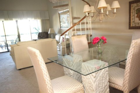 Condo in Sarasota, Florida, 3 bedrooms  № 1866401 - photo 4