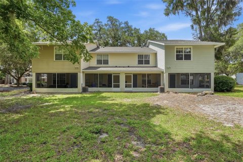 Condo in Gainesville, Florida, 2 bedrooms  № 2196612 - photo 19