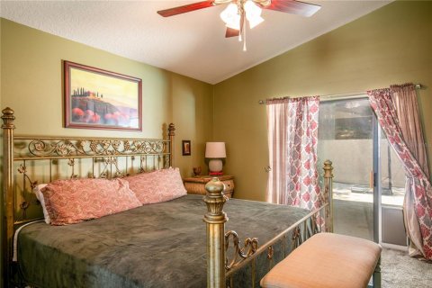 Casa en venta en Eustis, Florida, 4 dormitorios, 214.79 m2 № 1537227 - foto 17