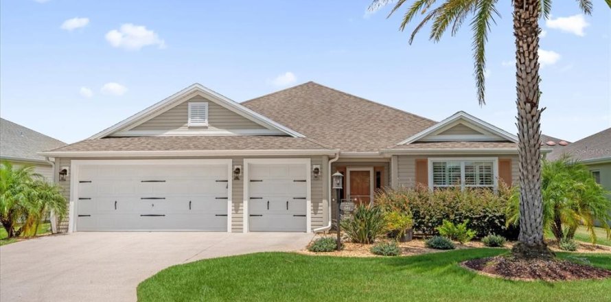 House in The Villages, Florida 3 bedrooms, 181.72 sq.m. № 1883050