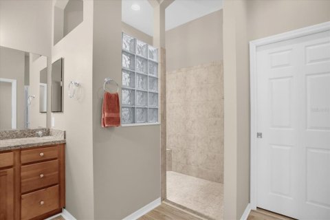 House in The Villages, Florida 3 bedrooms, 181.72 sq.m. № 1883050 - photo 19