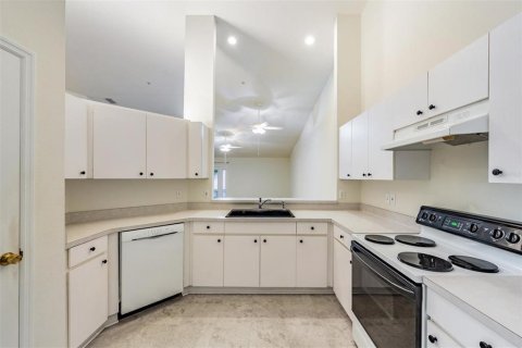 Condominio en venta en Temple Terrace, Florida, 3 dormitorios, 142.42 m2 № 1852568 - foto 12