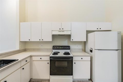 Condominio en venta en Temple Terrace, Florida, 3 dormitorios, 142.42 m2 № 1852568 - foto 13