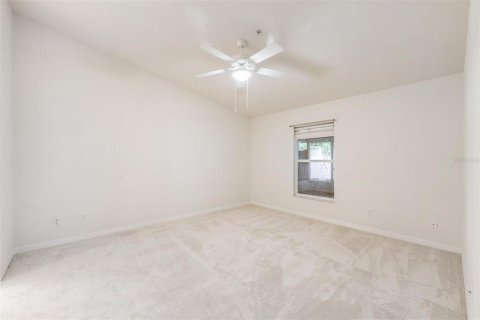 Condominio en venta en Temple Terrace, Florida, 3 dormitorios, 142.42 m2 № 1852568 - foto 18