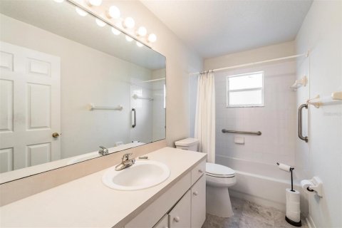 Condominio en venta en Temple Terrace, Florida, 3 dormitorios, 142.42 m2 № 1852568 - foto 22